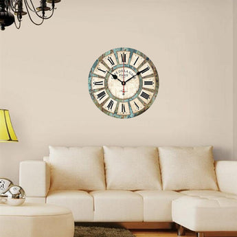 Creative Round Wood Wall Clock Quartz Bracket Clock Living Room Decor Simple Silent Clock European Style Vintage Home Decoration